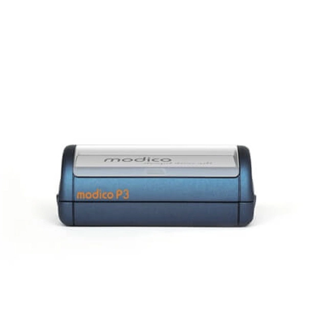 Blauer Modico P3 Taschenstempel auf weißem Hintergrund